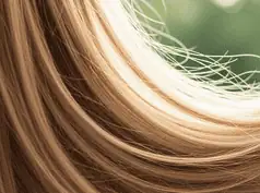 Blond moc: sekrety pielęgnacji włosów rozjaśnianych